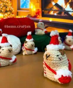 Móc khoá len Capybara Noel, đi phát quà mừng Giáng Sinh 🎄